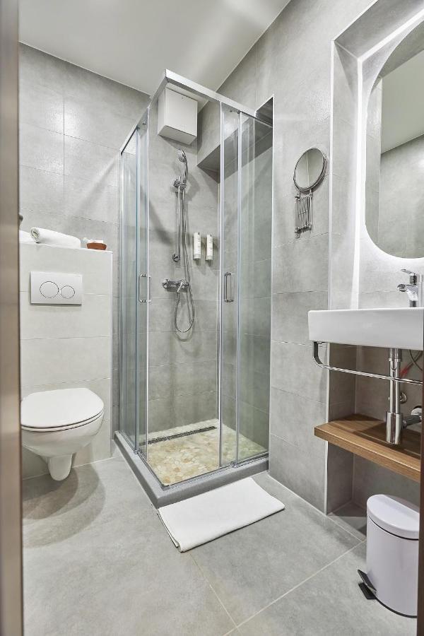 Hotel Crystal Hajdúszoboszló Buitenkant foto